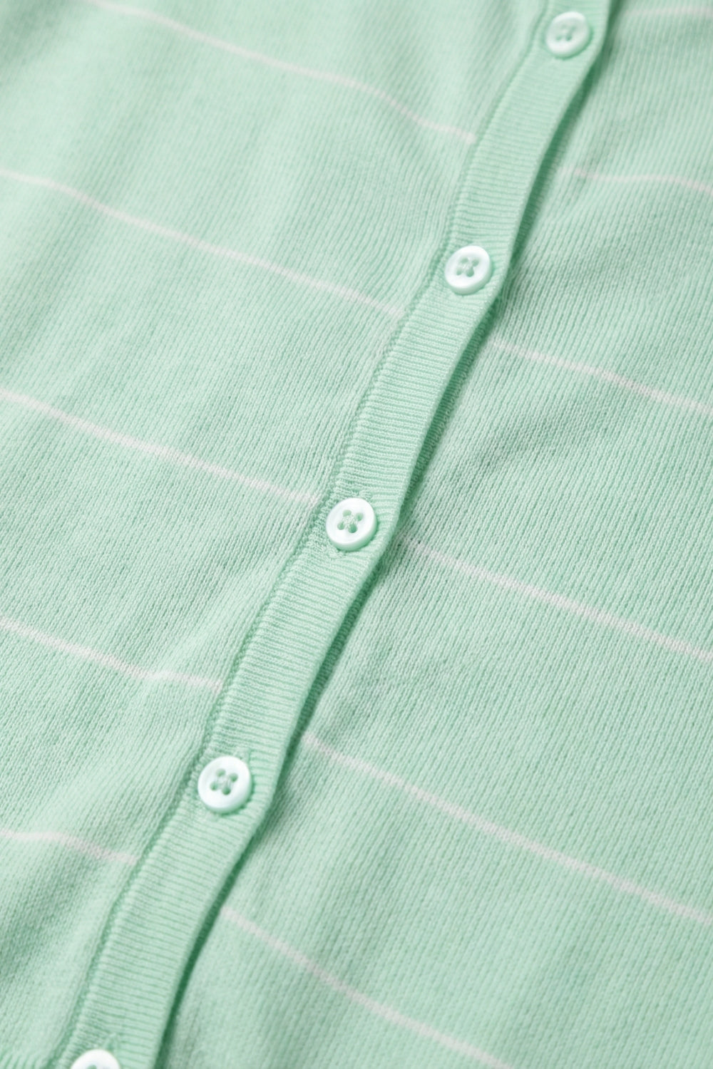Cardigan boutonné en maille fine vert menthe
