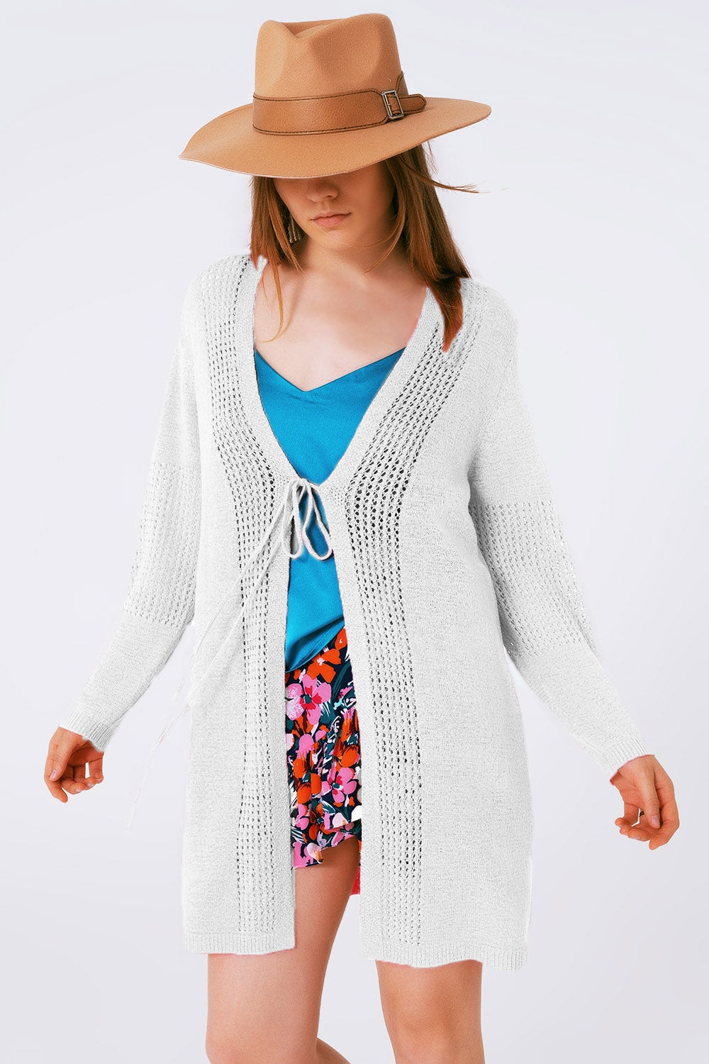 Q2 Cardigan mi long en crochet avec cordon de serrage en Blanc