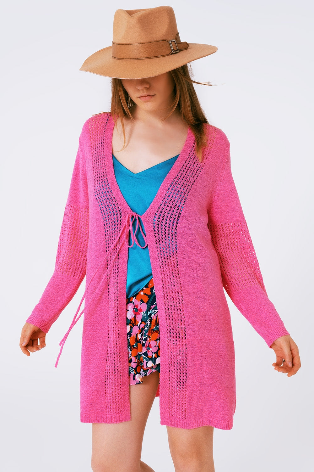 Cardigan mi long en crochet avec cordon de serrage en Rose