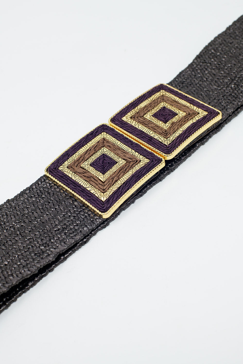 Ceinture tissée marron avec boucle carrée et détails dorés