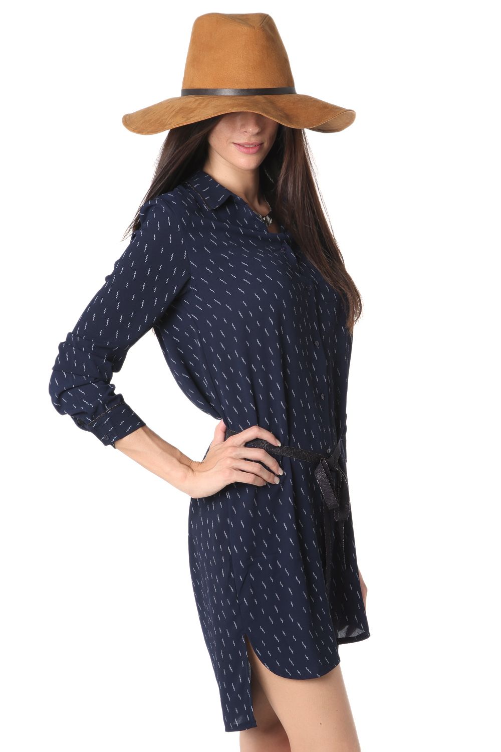 Q2 Chemise 3/4 en tissu brossé bleu marine avec ceinture