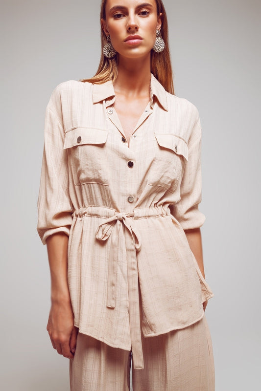 Q2 Chemise à taille nouée et à manches longues en beige