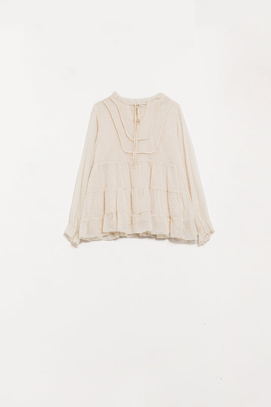 Q2 Chemise crème à bord froncé et manches longues