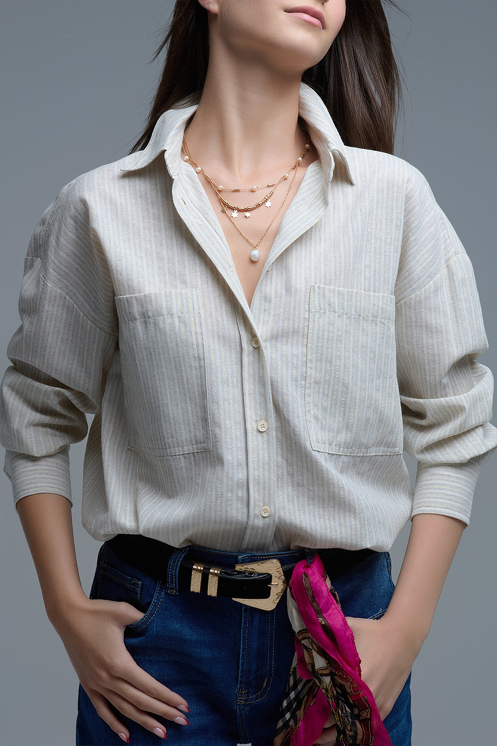 Chemise décontractée à rayures avec poches poitrine surdimensionnées