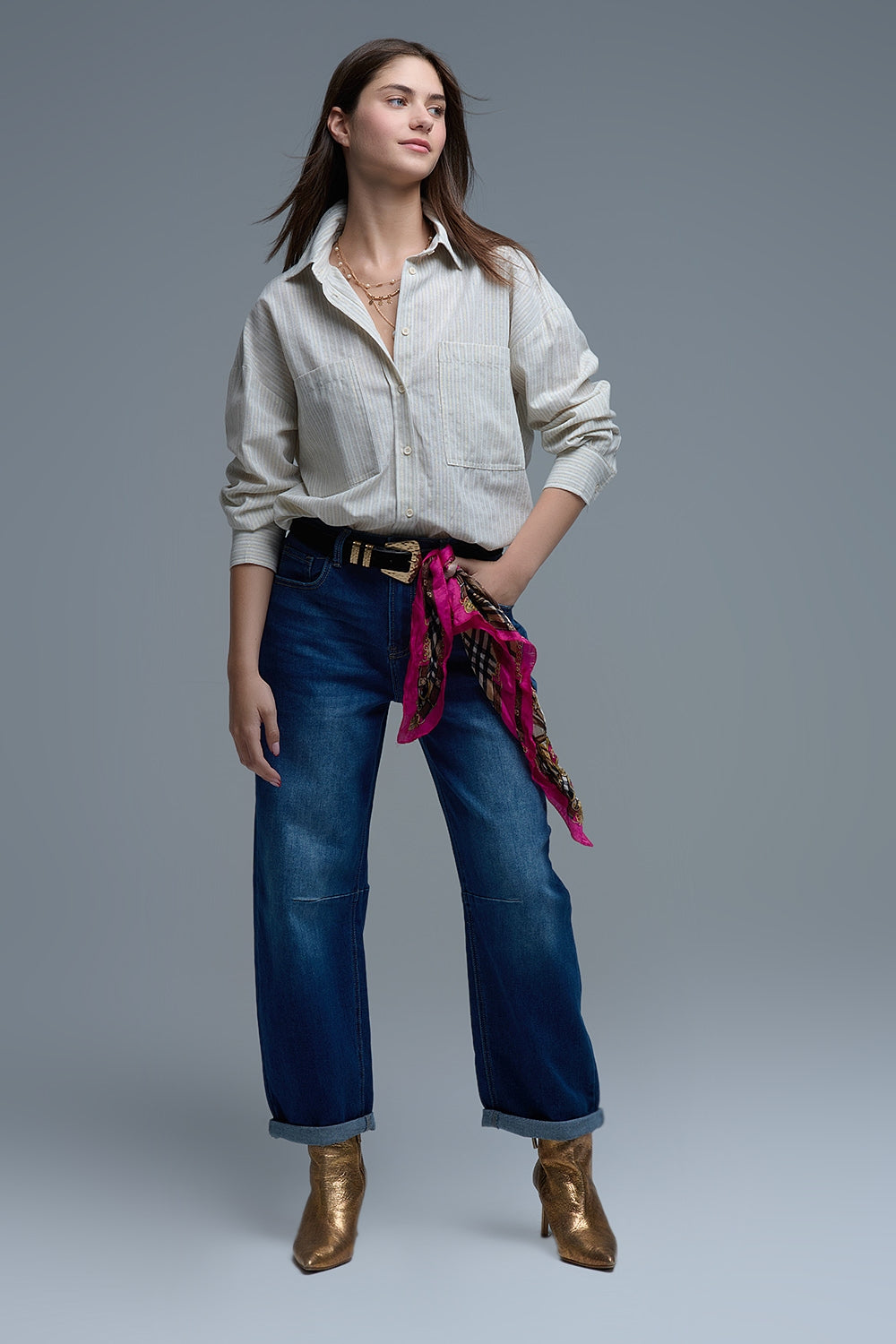 Chemise décontractée à rayures avec poches poitrine surdimensionnées