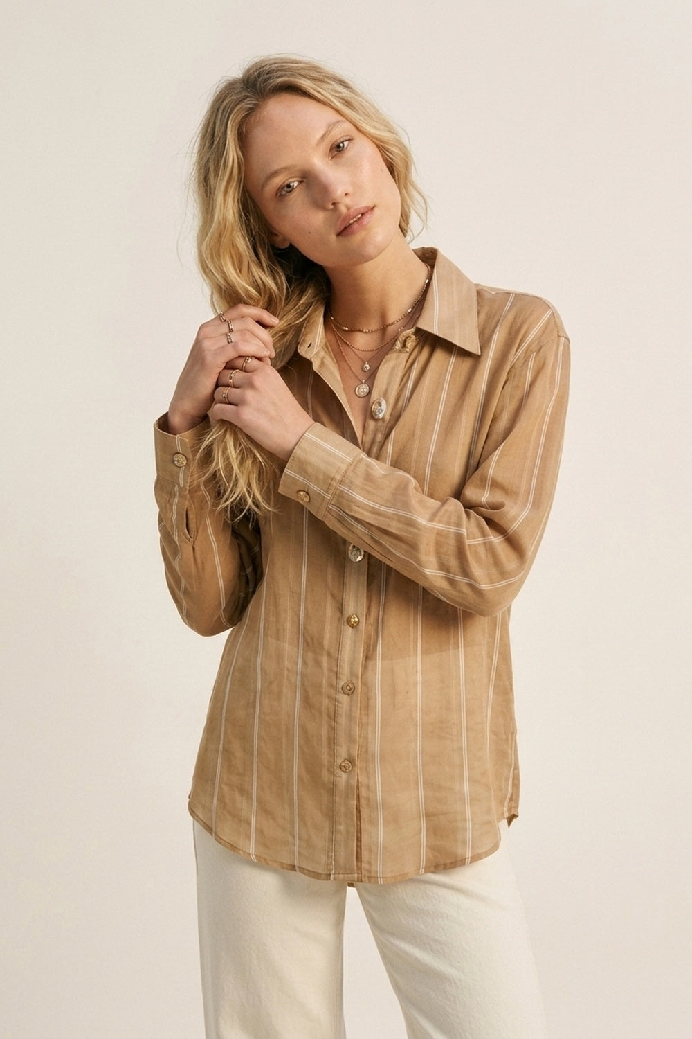Chemise en velours côtelé boutonné à rayures