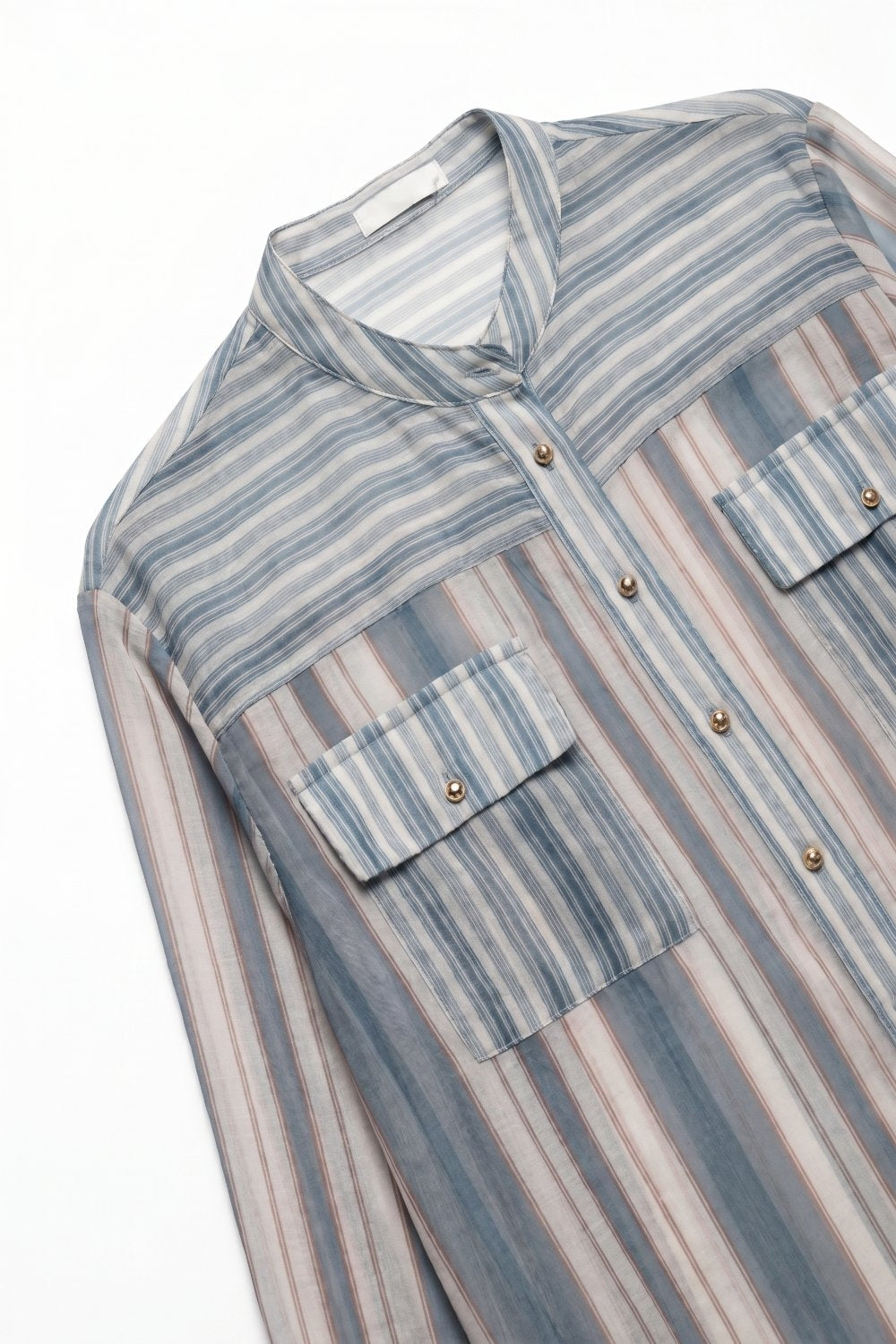 Chemise légère à rayures bleues en chiffon