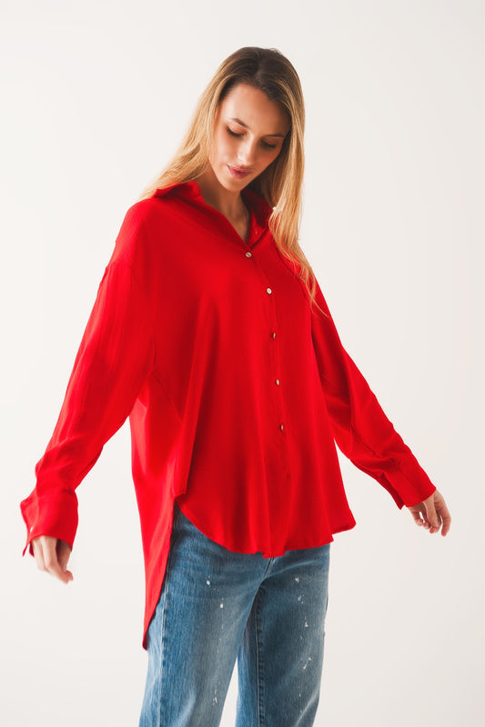 Q2 Chemise oversize à poche en rouge