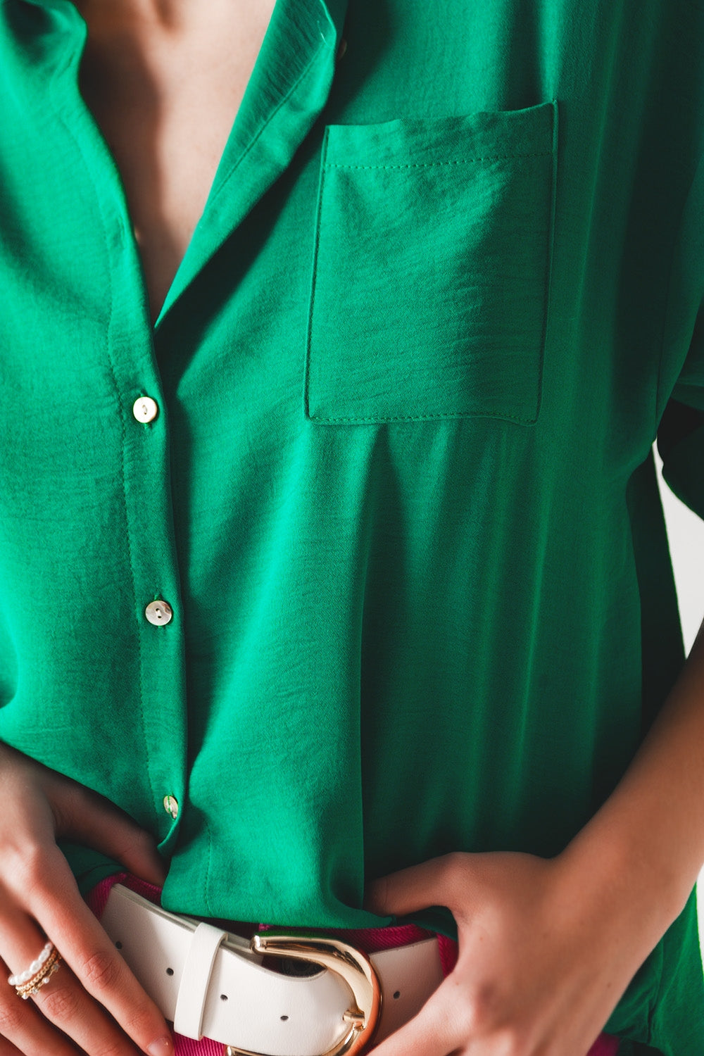 Chemise oversize à poche en vert