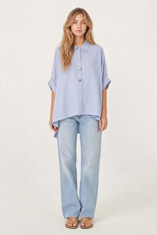 Q2 Chemise oversize à rayures bleu en popeline avec boutons étoile de mer