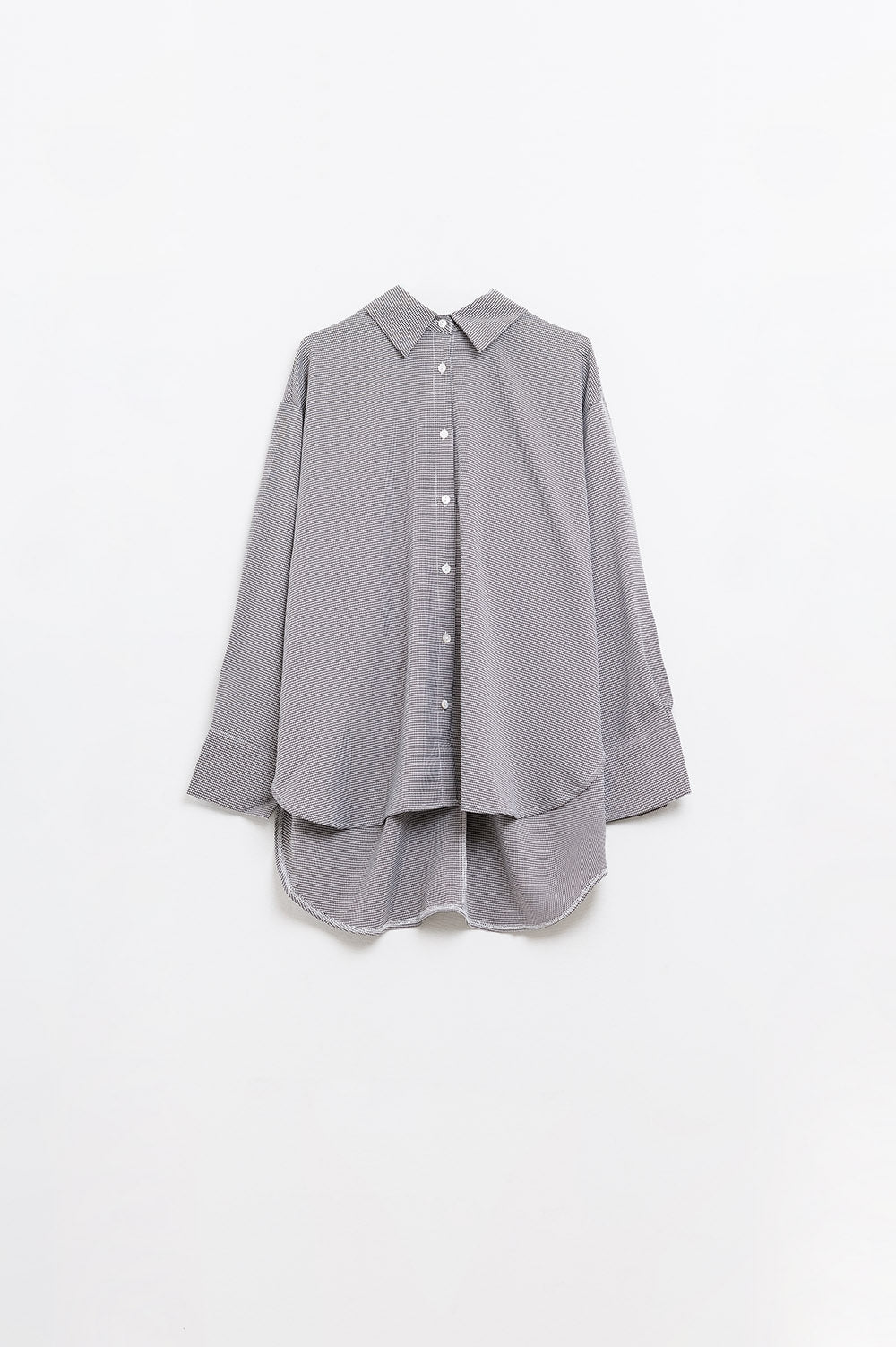 Chemise oversize en vichy avec nœud en noir et blanc