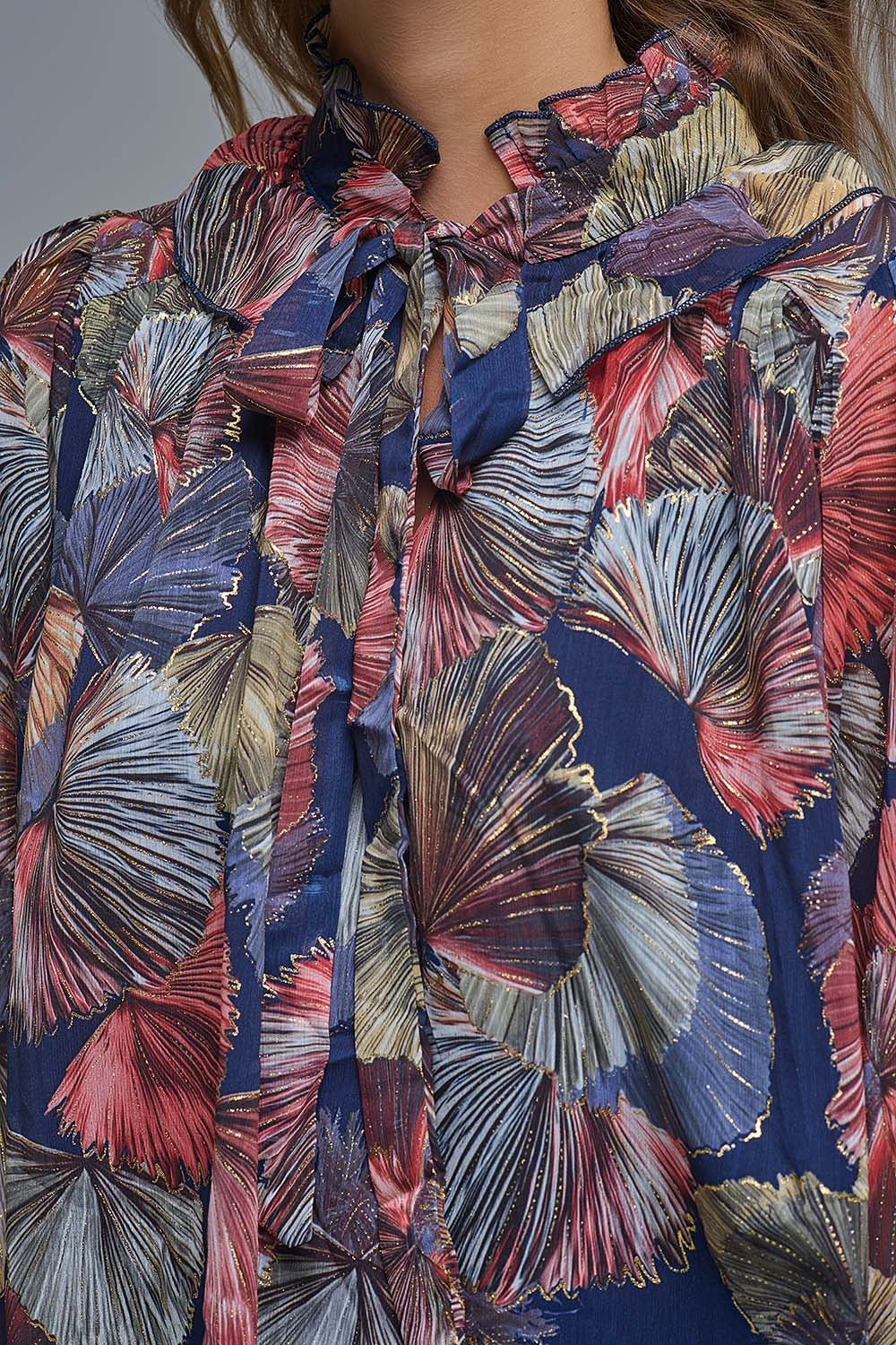 Chemisier à volants imprimé boho-chic imprimé palmiers métalliques