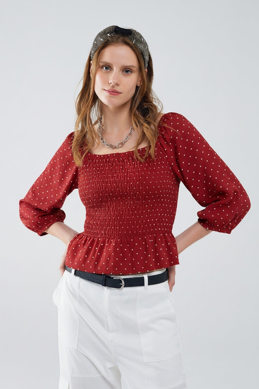 Q2 Chic Red Polka-Dot Cropped Top ajusté à la taille