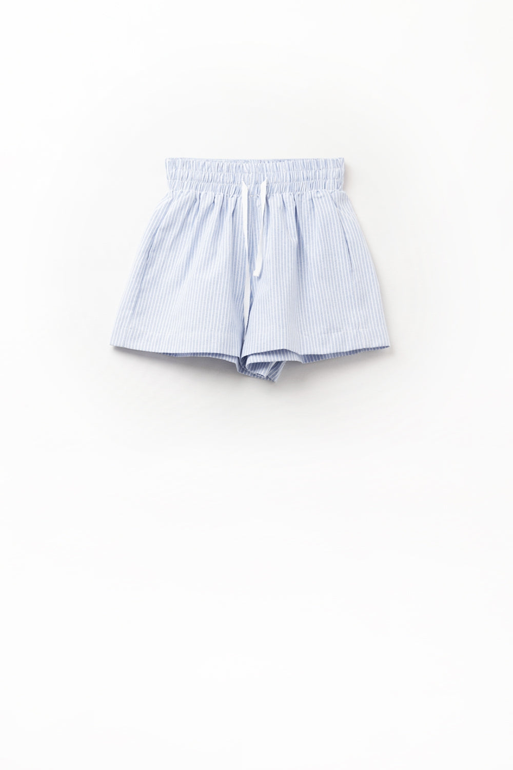 Court avec rayures et cordons à la taille