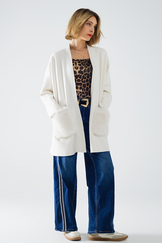 Q2 crème Cardigan maxi en tricot de haute qualité avec poches en fourrure