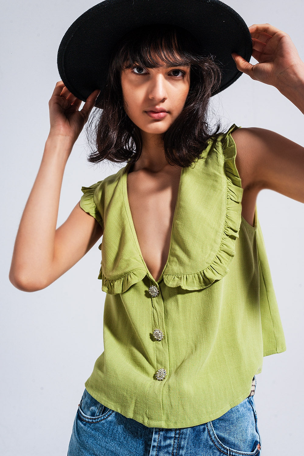 Q2 Crop top à col plastron vert