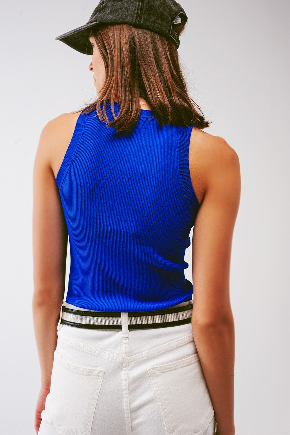 Débardeur en tricot bleu