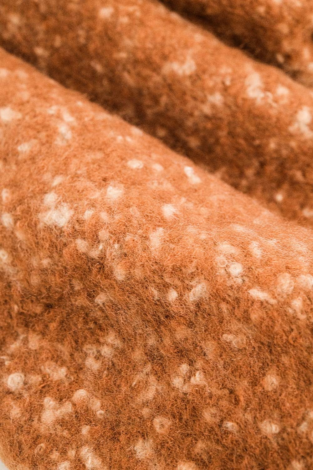 Écharpe à franges en beige
