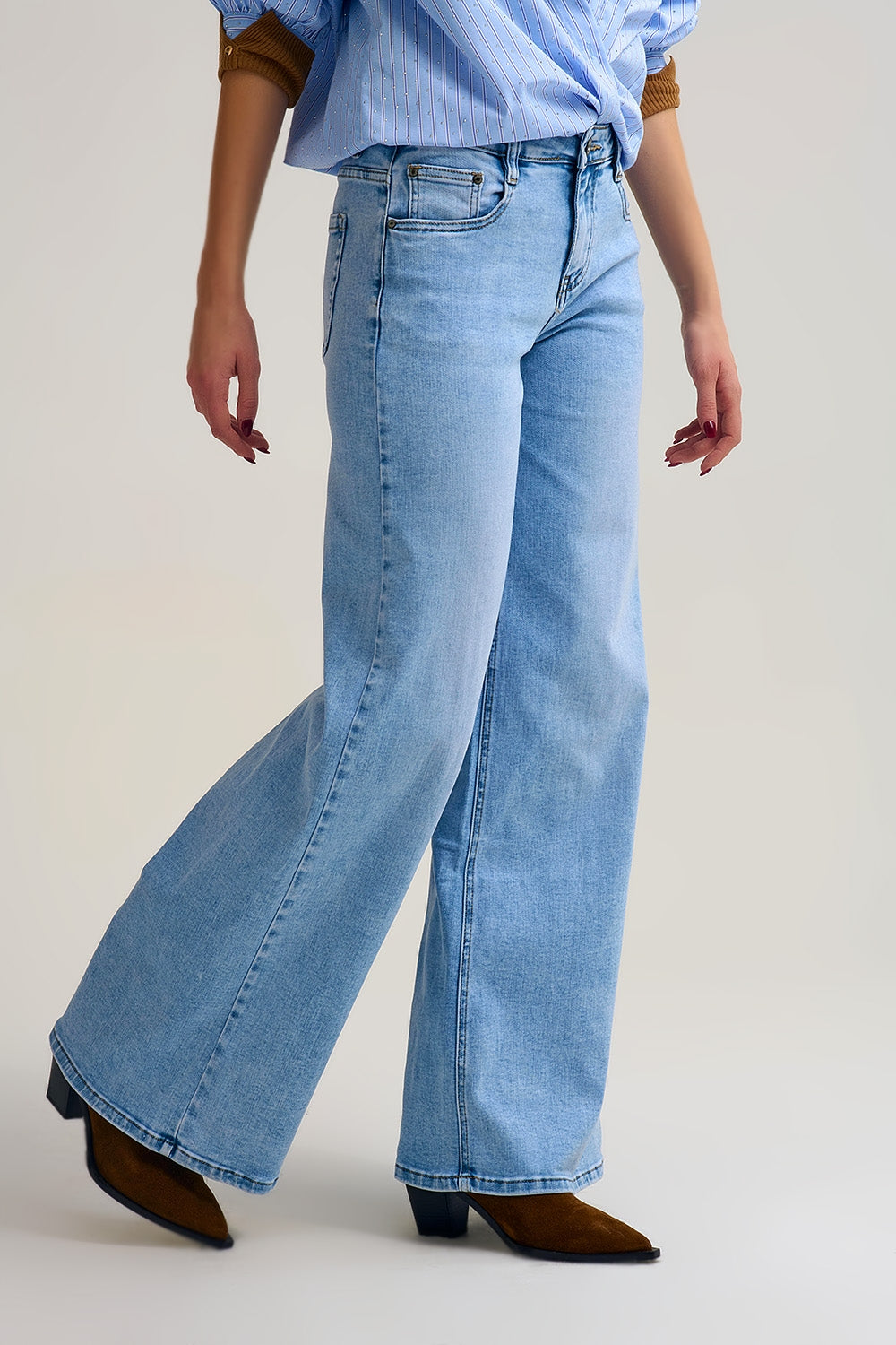 Jean à jambe large Light Wash en denim extensible