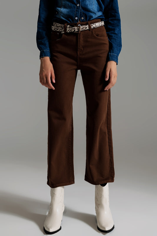 Q2 Jean ample court en marron