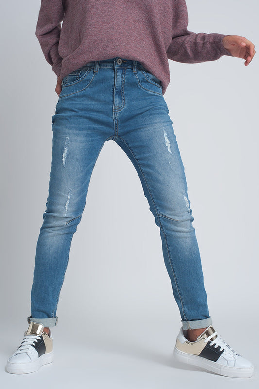 Q2 Jean boyfriend en denim fine déchiré délavage moyen