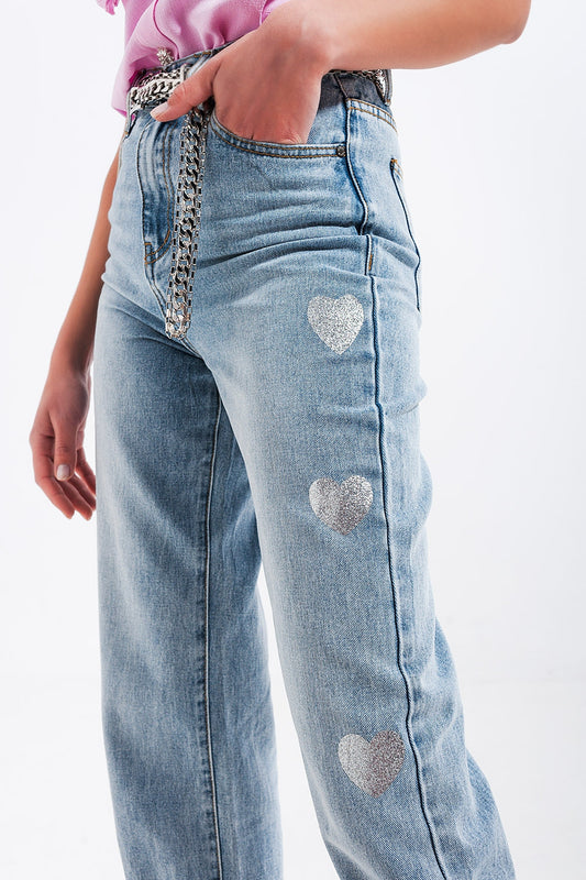 Q2 Jean coupe style années 90 à imprimé cœurs