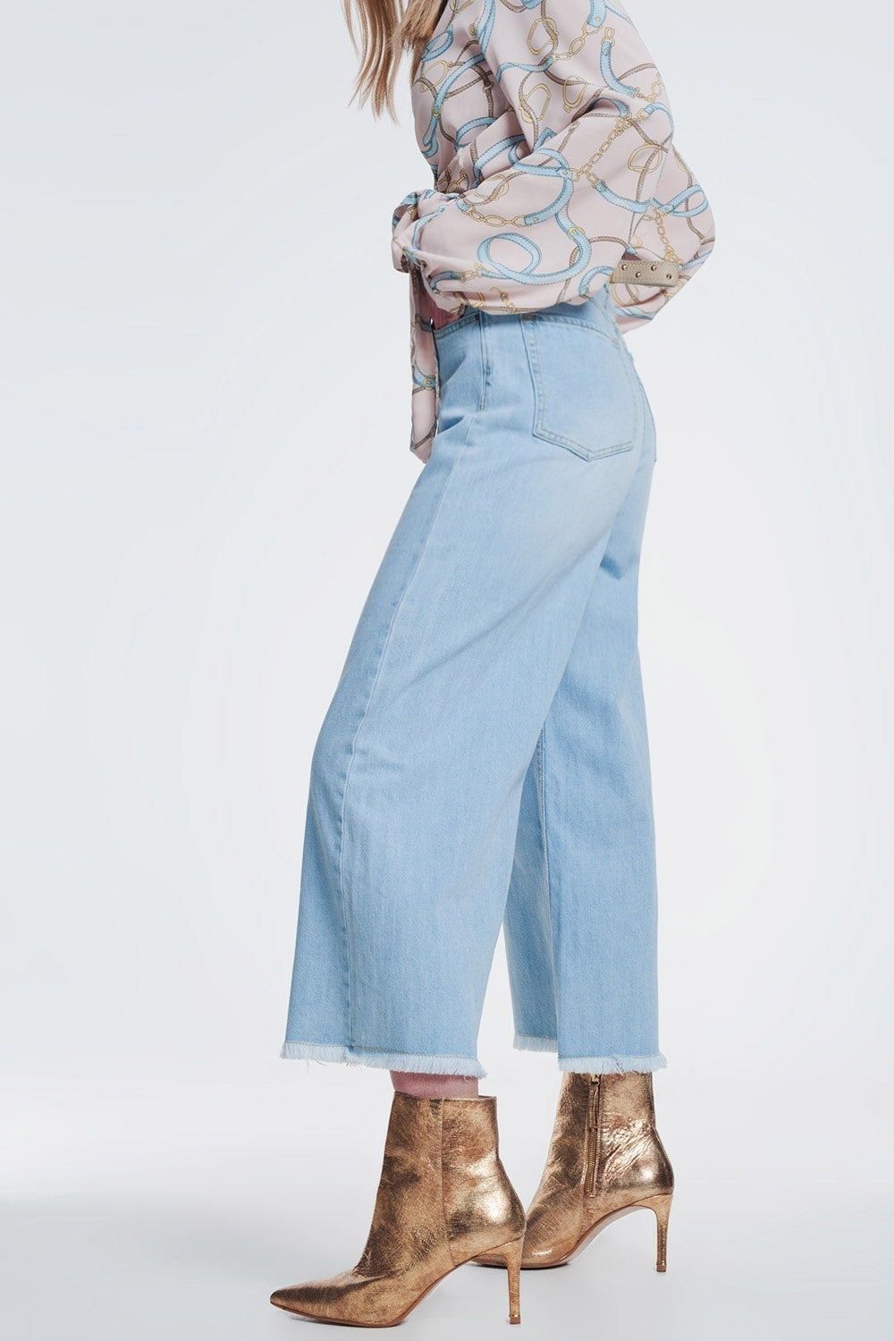 Jean-culotte à ourlet déchiré