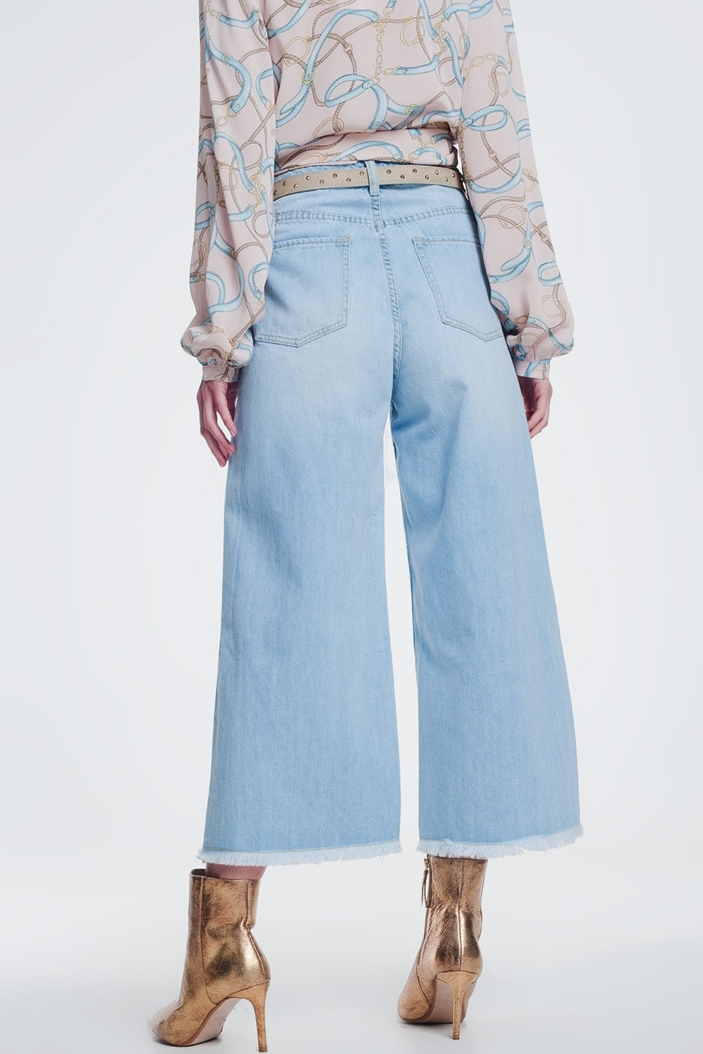 Jean-culotte à ourlet déchiré