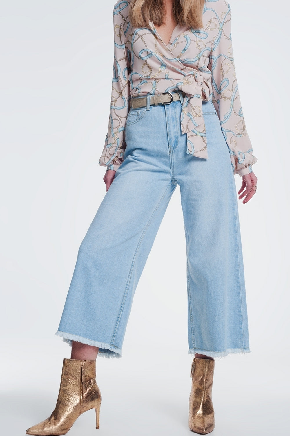 Jean-culotte à ourlet déchiré