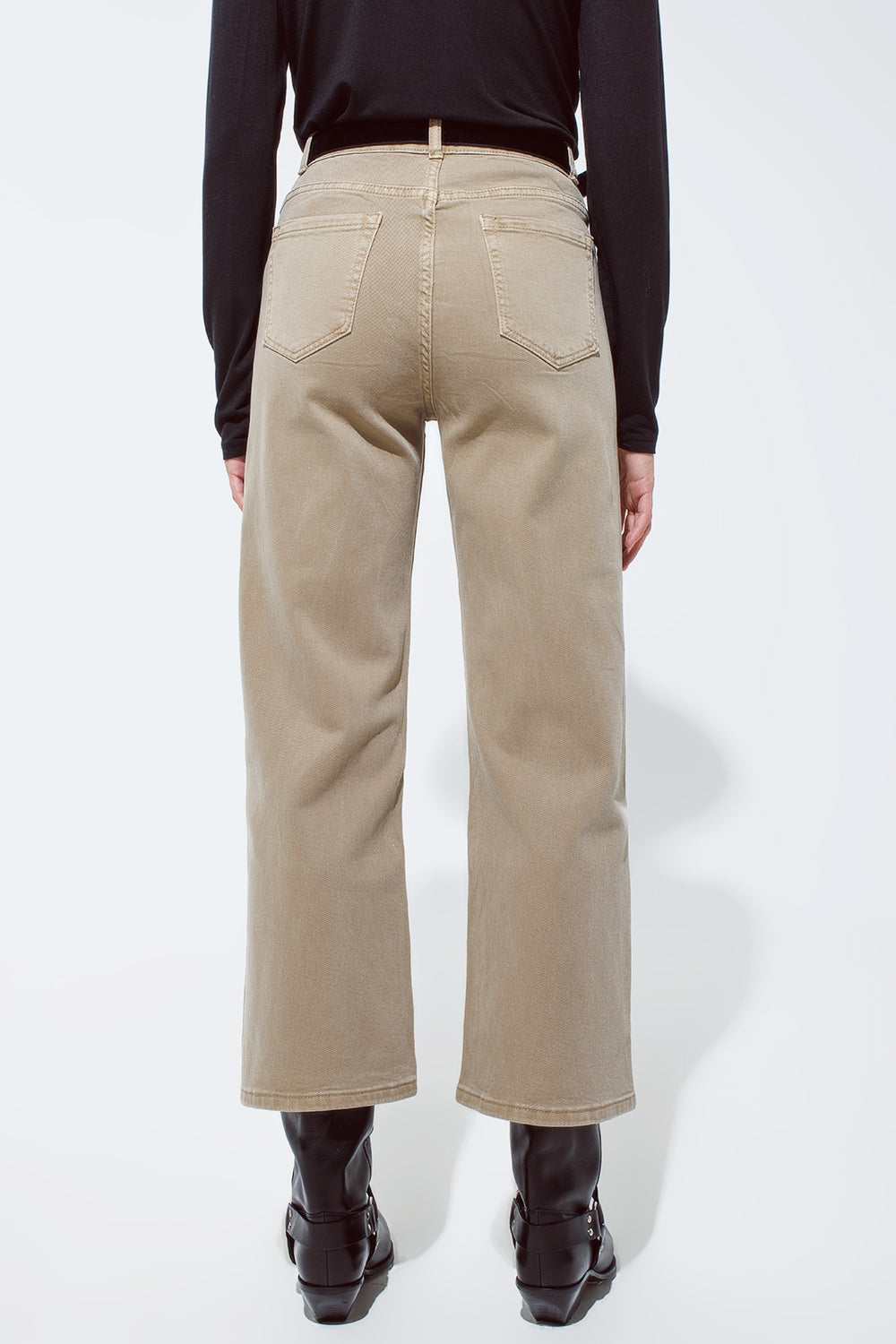 Jean droit doré à l'éclat métallique