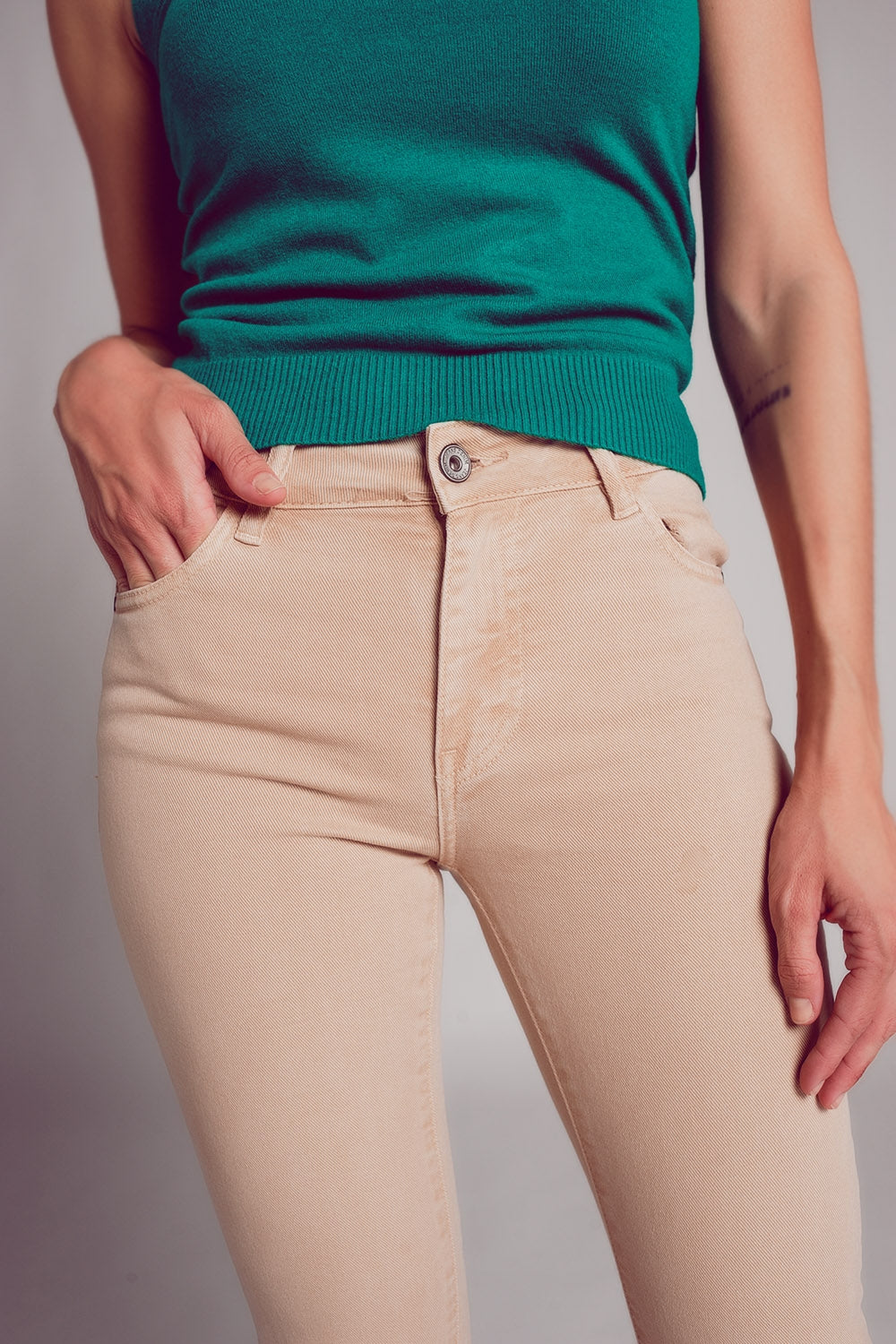 jean flare taille haute en sable