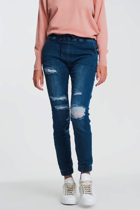 Q2 Jean léger style jogger en denim foncé
