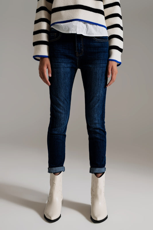Q2 Jean skinny à lavage sombre avec élasthanne élastique