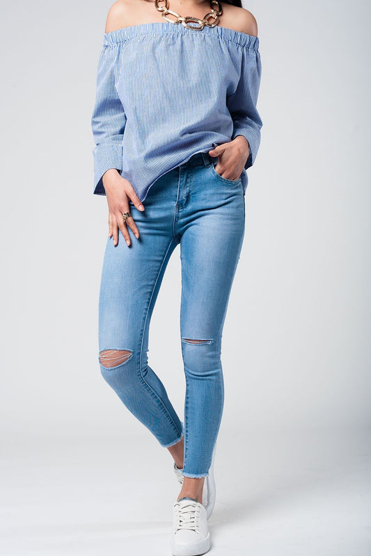 Q2 Jean skinny délavé avec découpe aux genoux