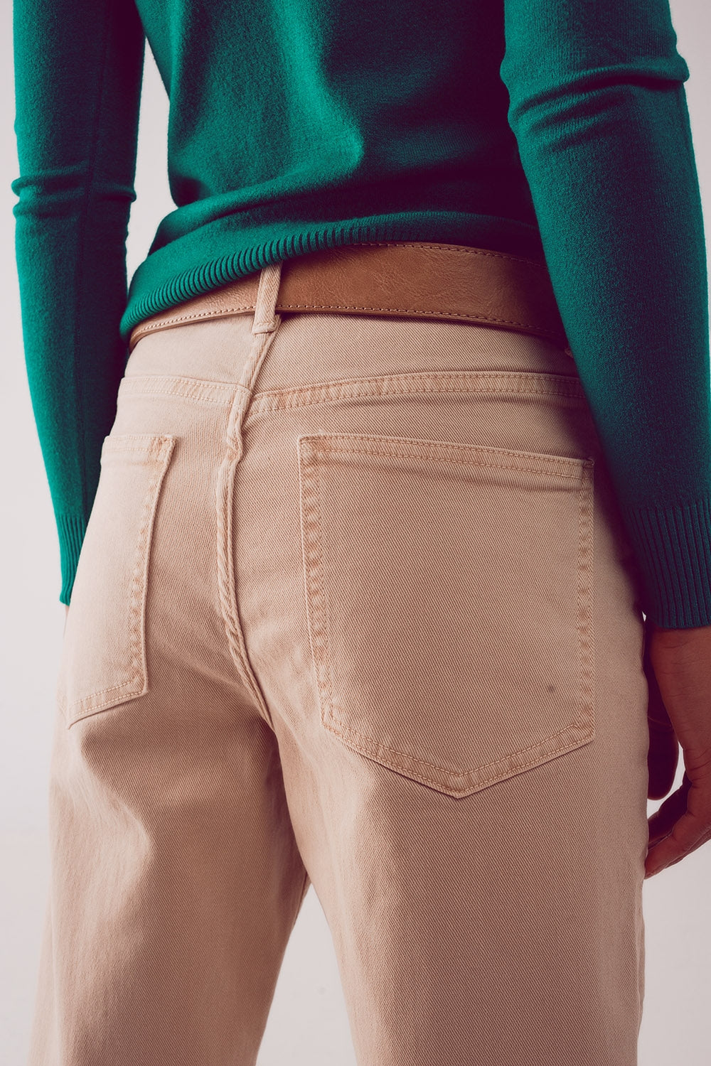 Jean slouchy à taille mi haute en coton beige