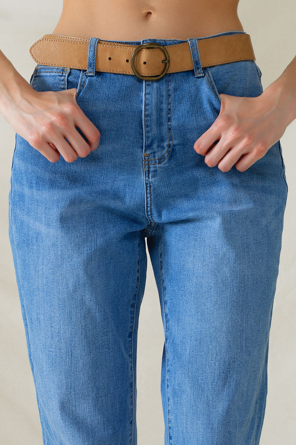 Jean taille haute en denim extensible moyennement délavé
