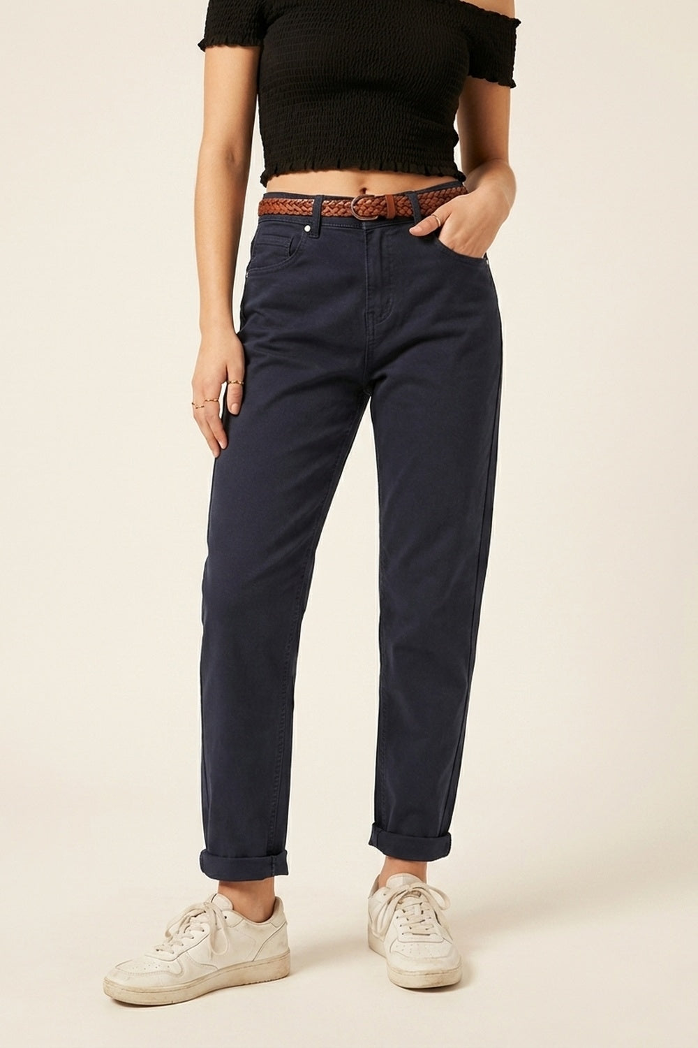 Q2 Jeans en denim bleu marine à taille haute et jambe droite