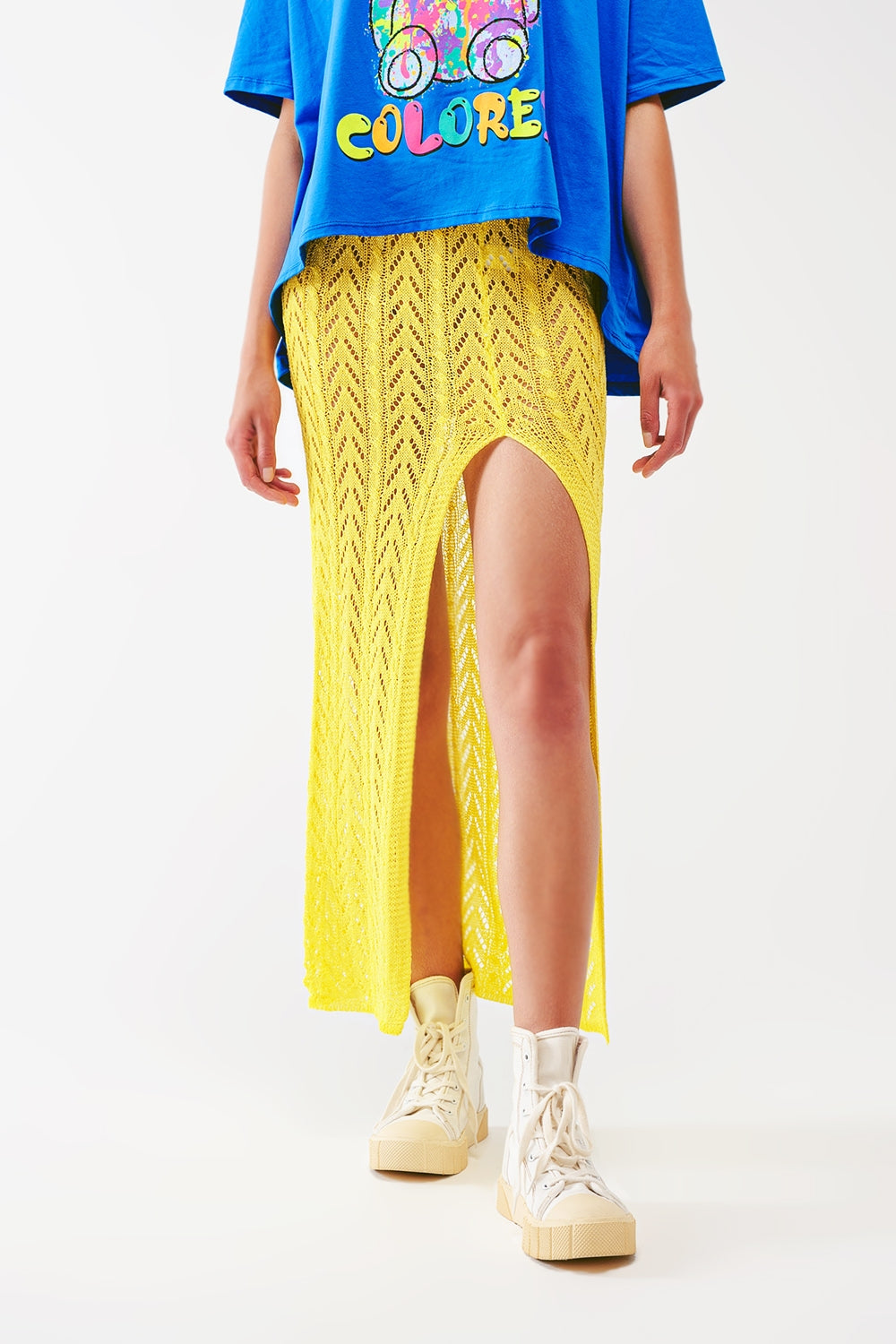 Jupe longue en crochet en jaune