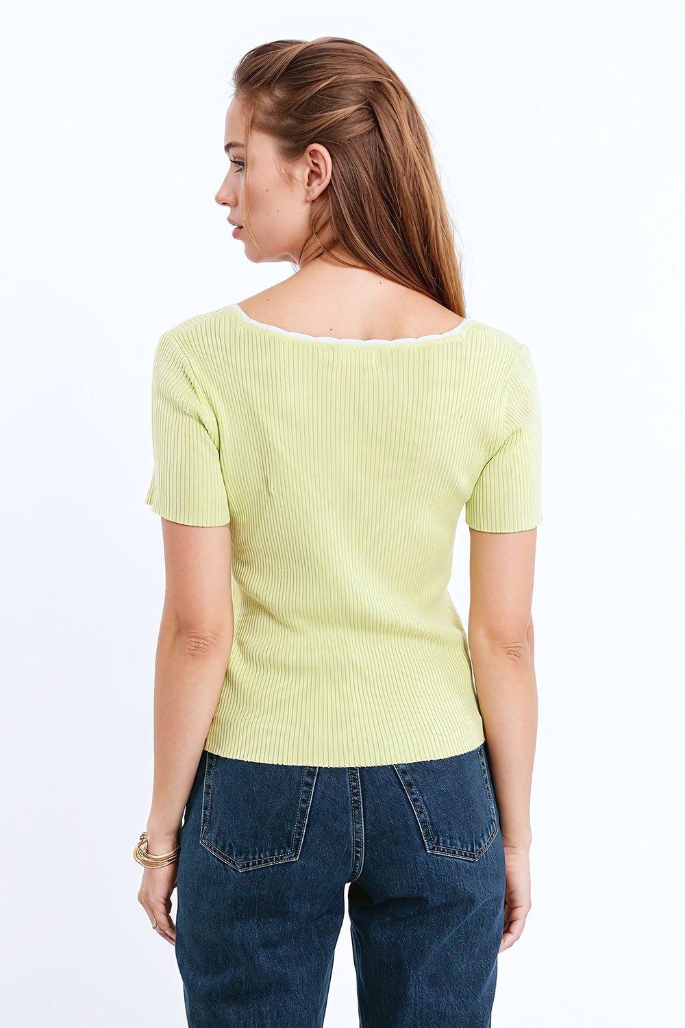 Pull tricoté à manches courtes avec col carré et bordure blanche, couleur citron vert