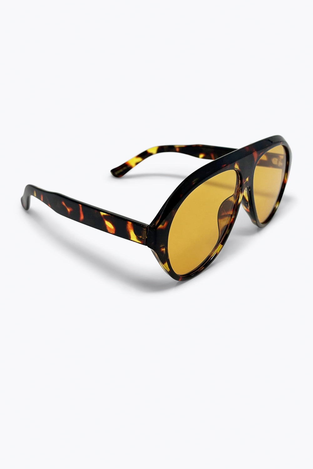 Lunettes de soleil aviateur marron écaille avec verres ambrés