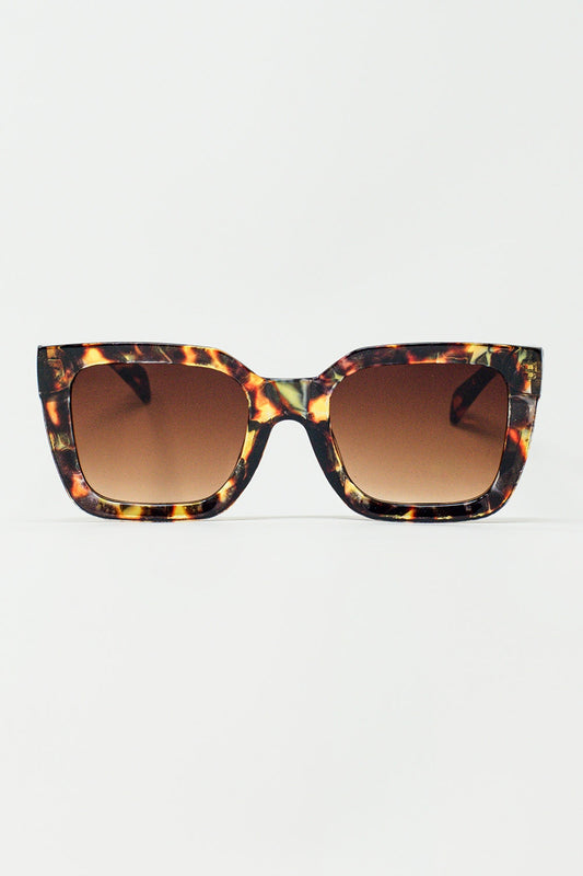 Q2 Lunettes de soleil carrées allongées avec verres foncés en écaille de tortue