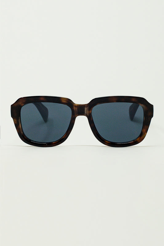 Q2 Lunettes de soleil carrées Chunky avec monture en écaille de tortue marron foncé