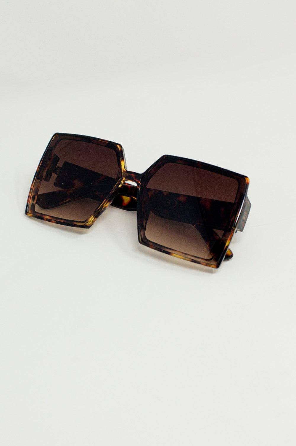 Lunettes de soleil carrées surdimensionnées marron