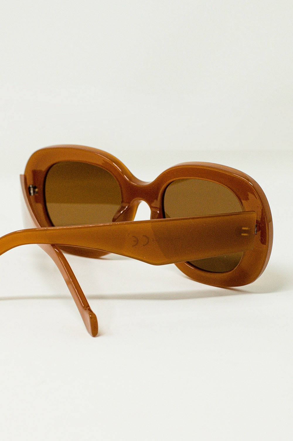 Lunettes de soleil circulaires surdimensionnées marron