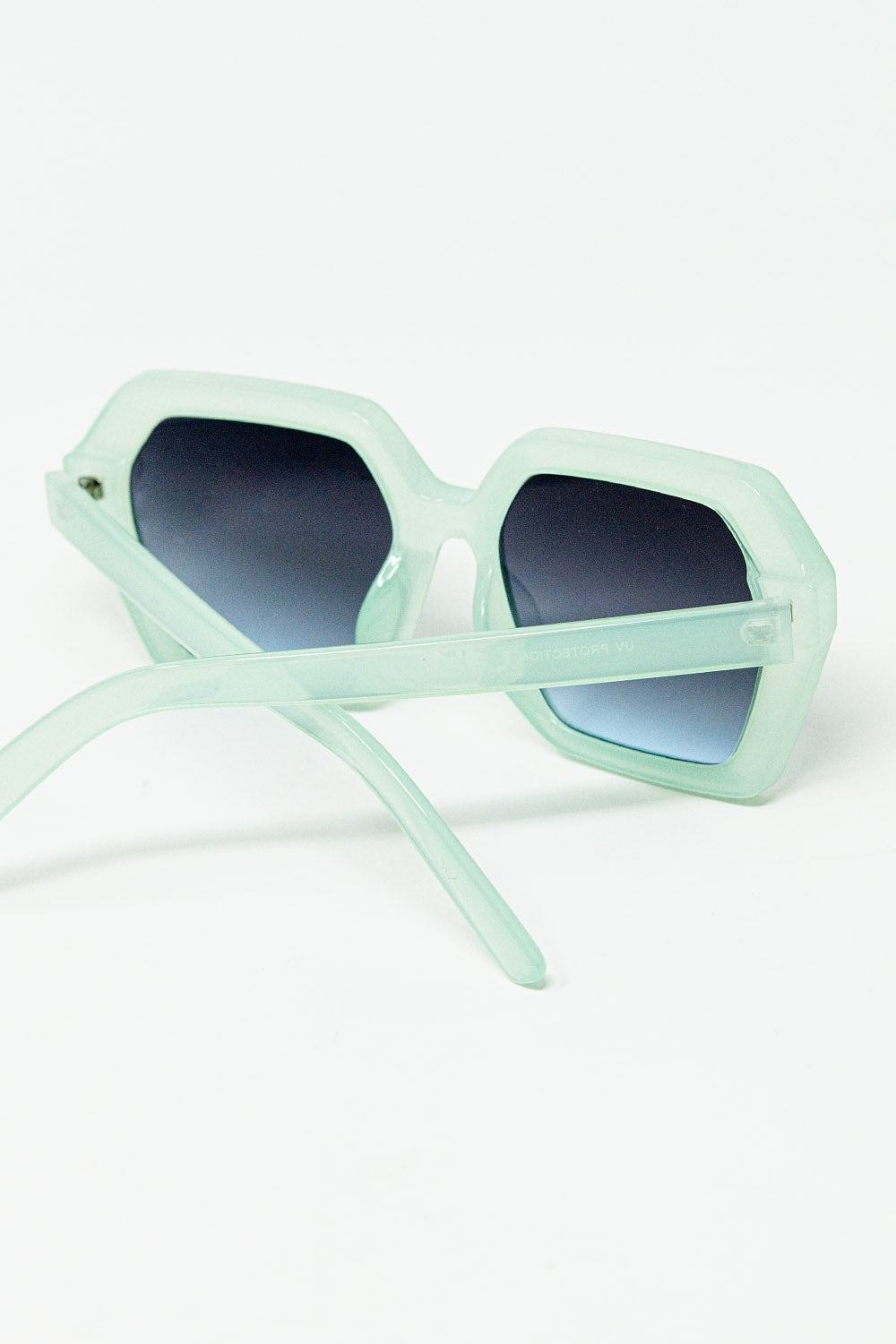 Lunettes de soleil Mirage carrées vertes de couleur Aqua