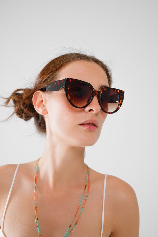 Q2 Lunettes de soleil œil-de-chat surdimensionnées avec une large monture en écaille de tortue