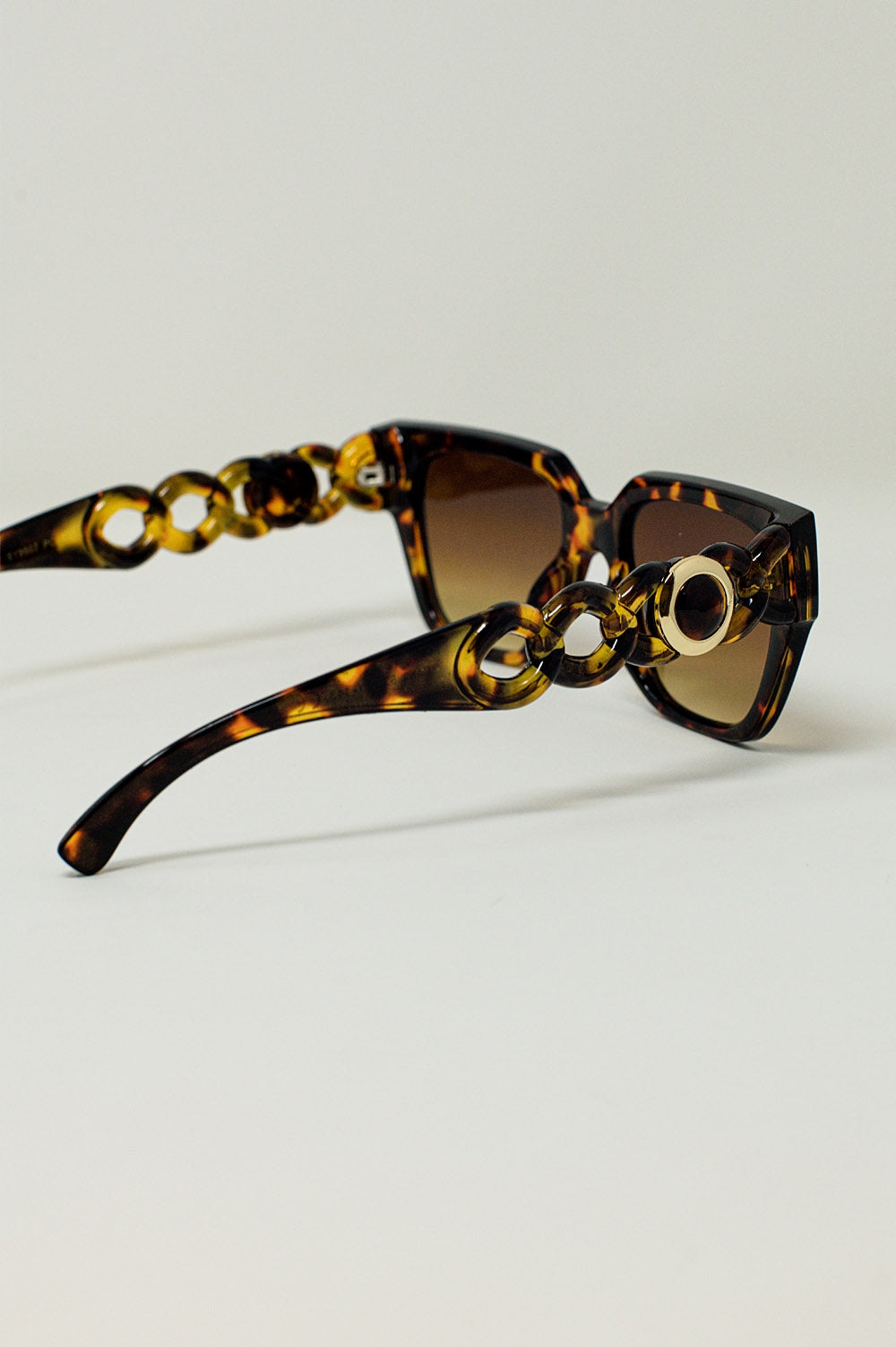 Lunettes de soleil oversize en marron vintage