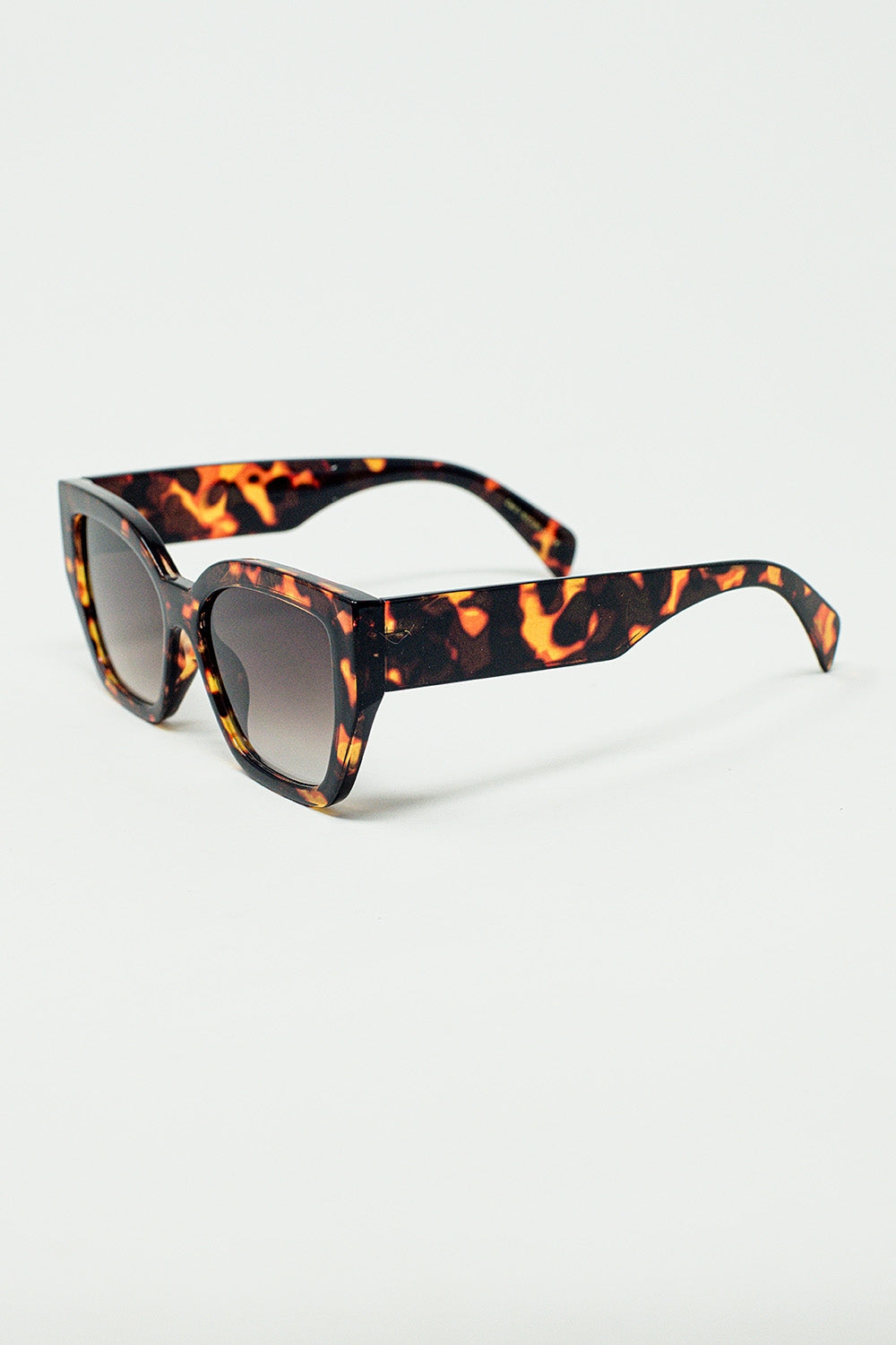lunettes de soleil polarisées géométriques avec verres foncés dégradés et écaille de tortue