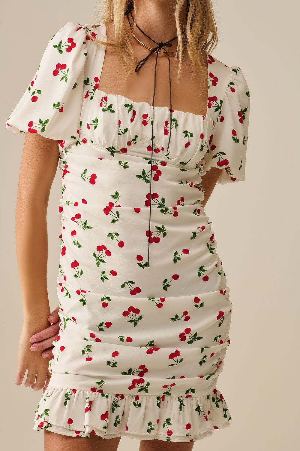 Mini robe à manches bouffantes en forme de cerise