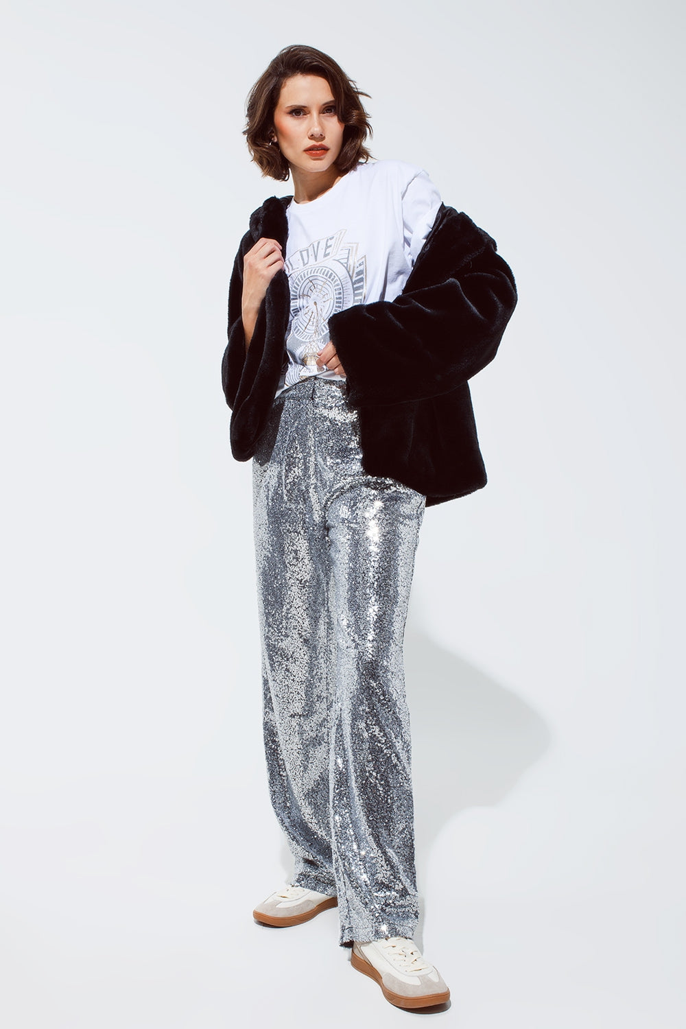 Pantalon à paillettes argentées